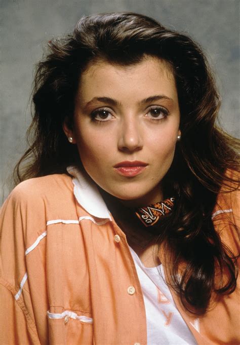 Mia Sara